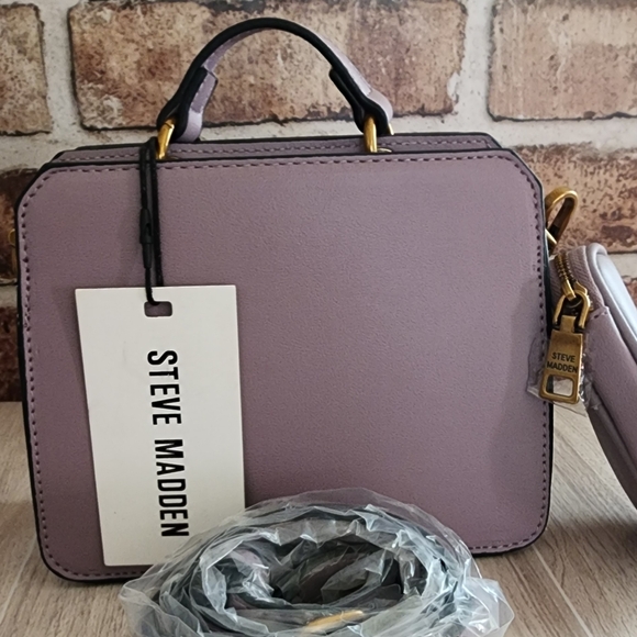 Steve Madden Bevelyn Purse Crossbody Plum Brand New With Tags - Picture 3 of 17